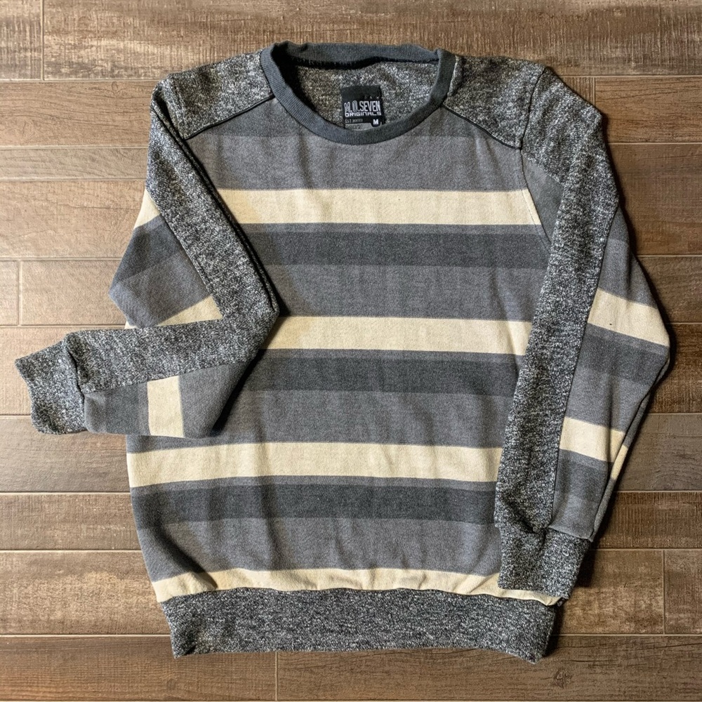 ⚔️ M.O Seven Sweater ⚔️